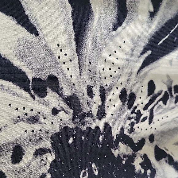 Womens tunic length top - Picture 3 of 5